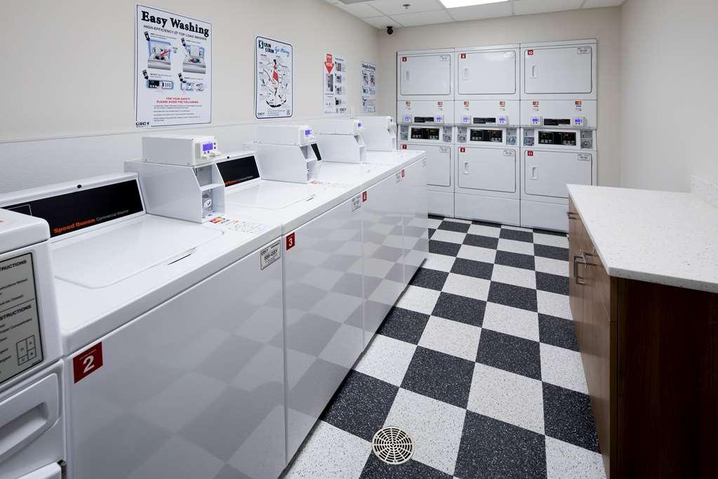 Uptown Suites Extended Stay Tampa Fl - Riverview Udogodnienia zdjęcie